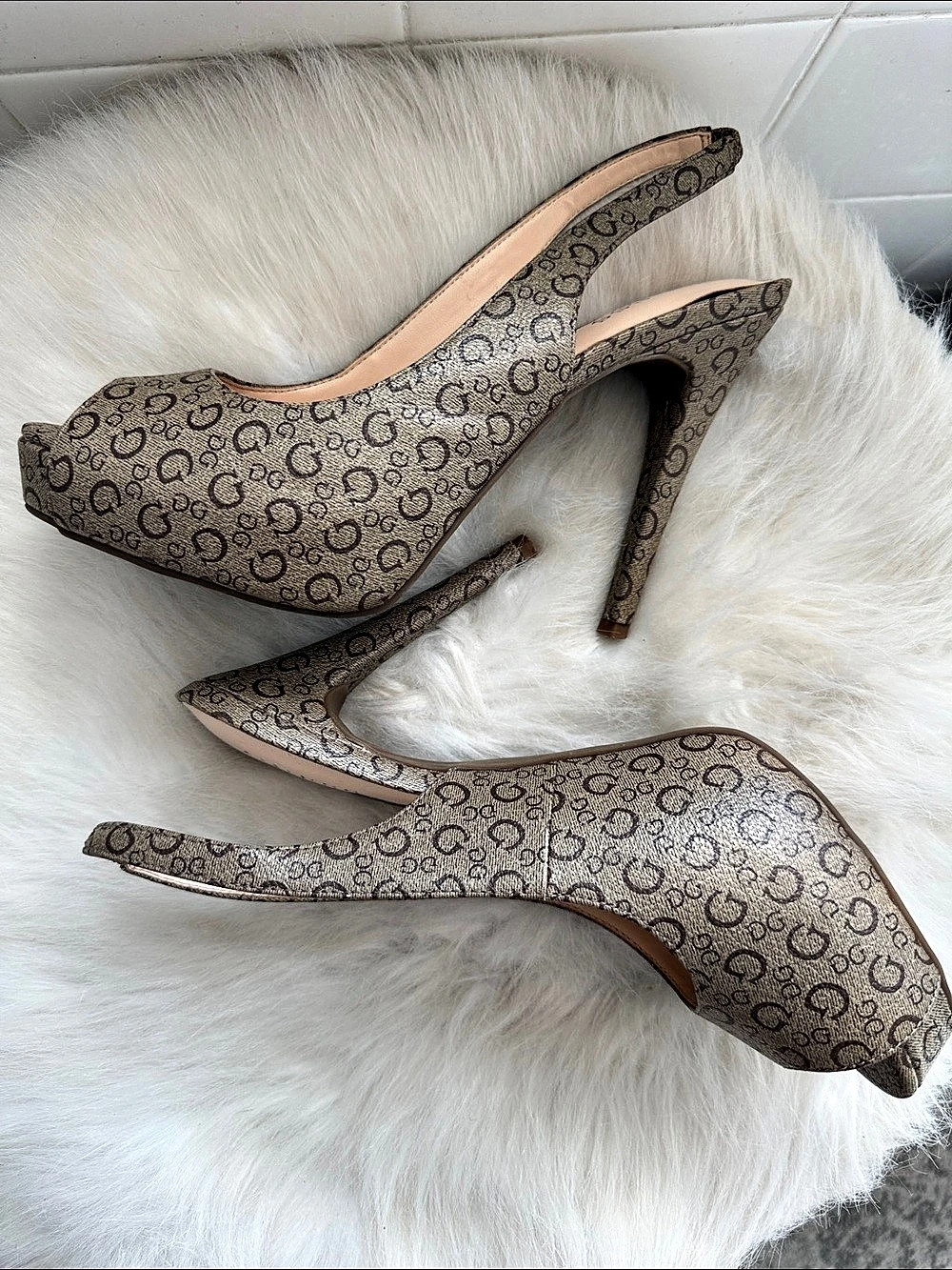 GUESS Patterned Slingback Heels - Picture 3 of 5